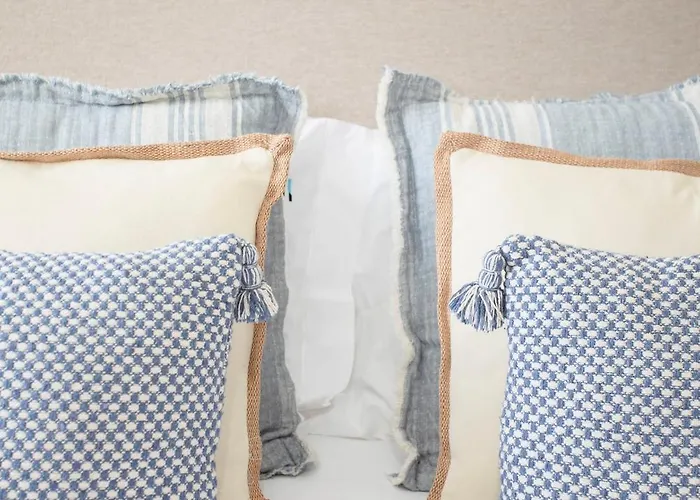 Semesterbostad Liiiving In - Downtown Quiet House Oporto