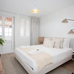 Liiiving In - Downtown Quiet House *