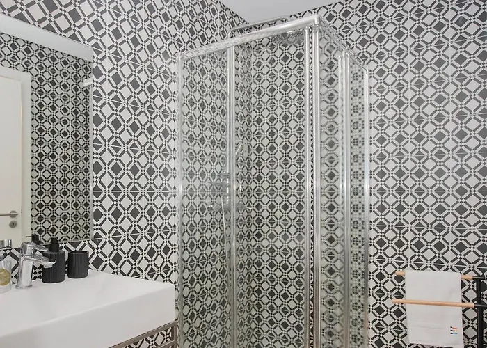 Liiiving In - Downtown Quiet House Ferienhaus Porto