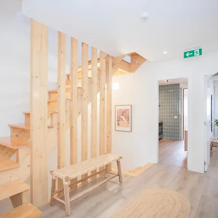Liiiving In - Downtown Quiet House Порту