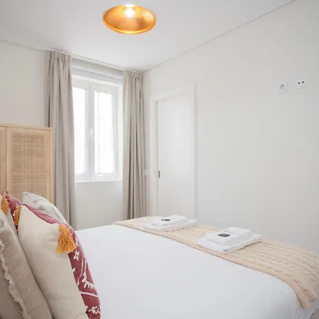 Liiiving In - Downtown Quiet House * Porto