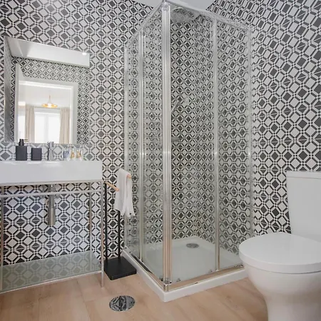 Liiiving In - Downtown Quiet House Vakantiehuis Porto