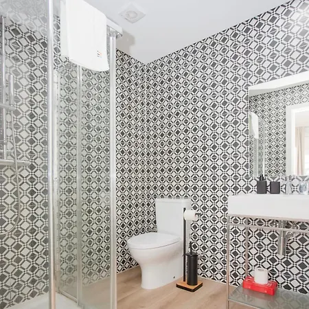 Holiday home Liiiving In - Downtown Quiet House *