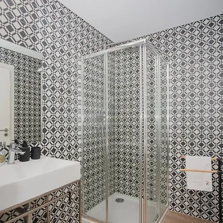 Liiiving In - Downtown Quiet House Vakantiehuis Porto