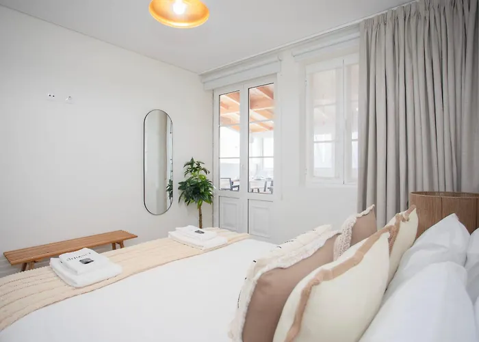 Liiiving In - Downtown Quiet House 別荘