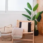 펜션 Liiiving In - Downtown Quiet House *