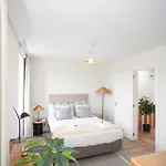 Liiiving In - Downtown Quiet House *