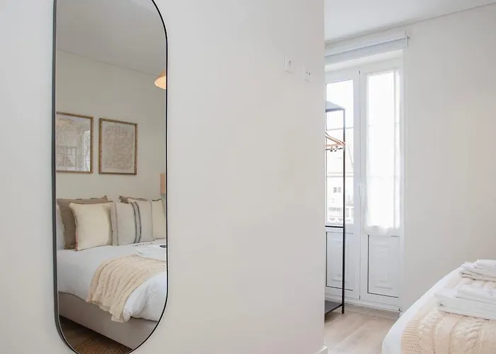 Liiiving In - Downtown Quiet House Holiday home Porto